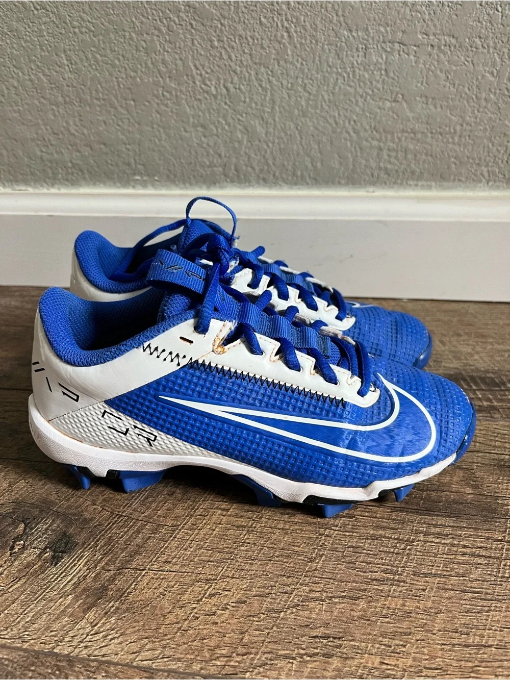 Nike Vapor Edge Shark 2 GS 'Hyper Royal' baseball cleats size 2